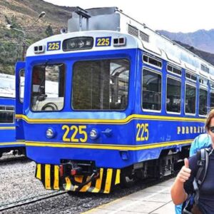 MACHU PICCHU EN TREN 1 DÍA